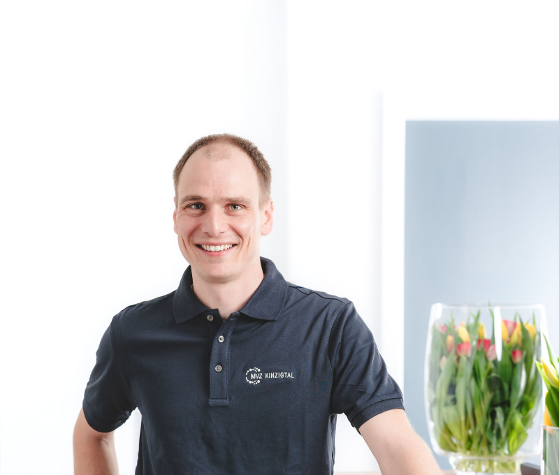 Foto vom neuen Facharzt Dr. Jonathan Schirmer