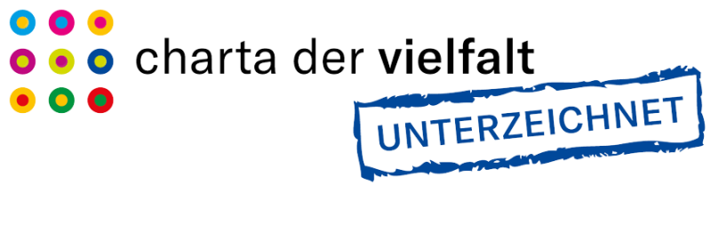 Buntes Logo der Charta mit unterzeichnet Stempel