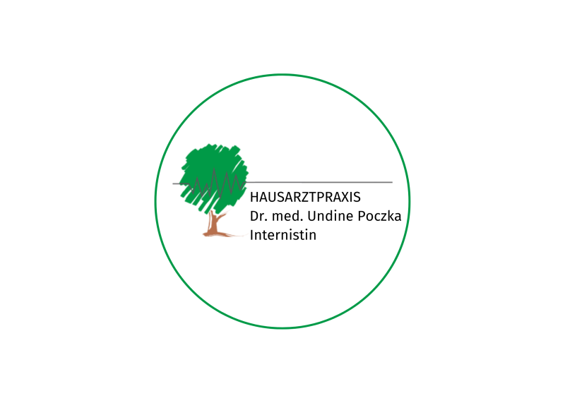 Logo mit grünem Baum und mit schwarzem Strich von der Hausarztpraxis Dr. med. Udine Poczka