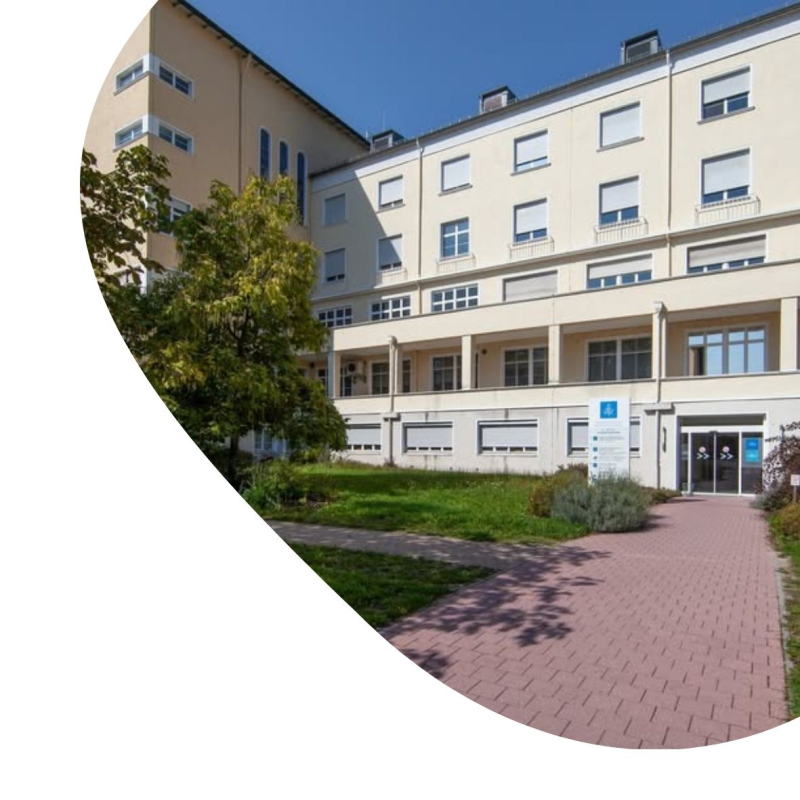 Bild der Augenklinik Regensburg von außen