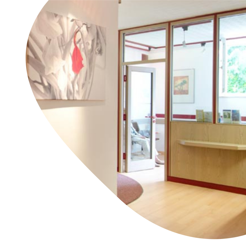 Der Empfang der Hausarztpraxis von Dr. med. Poczka