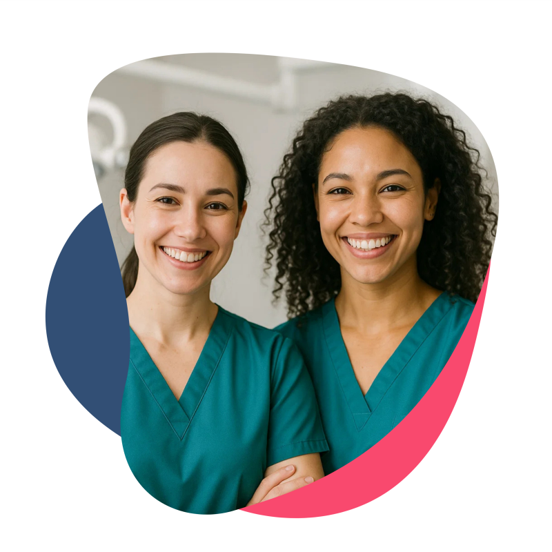 Zwei lächelnde MFAs